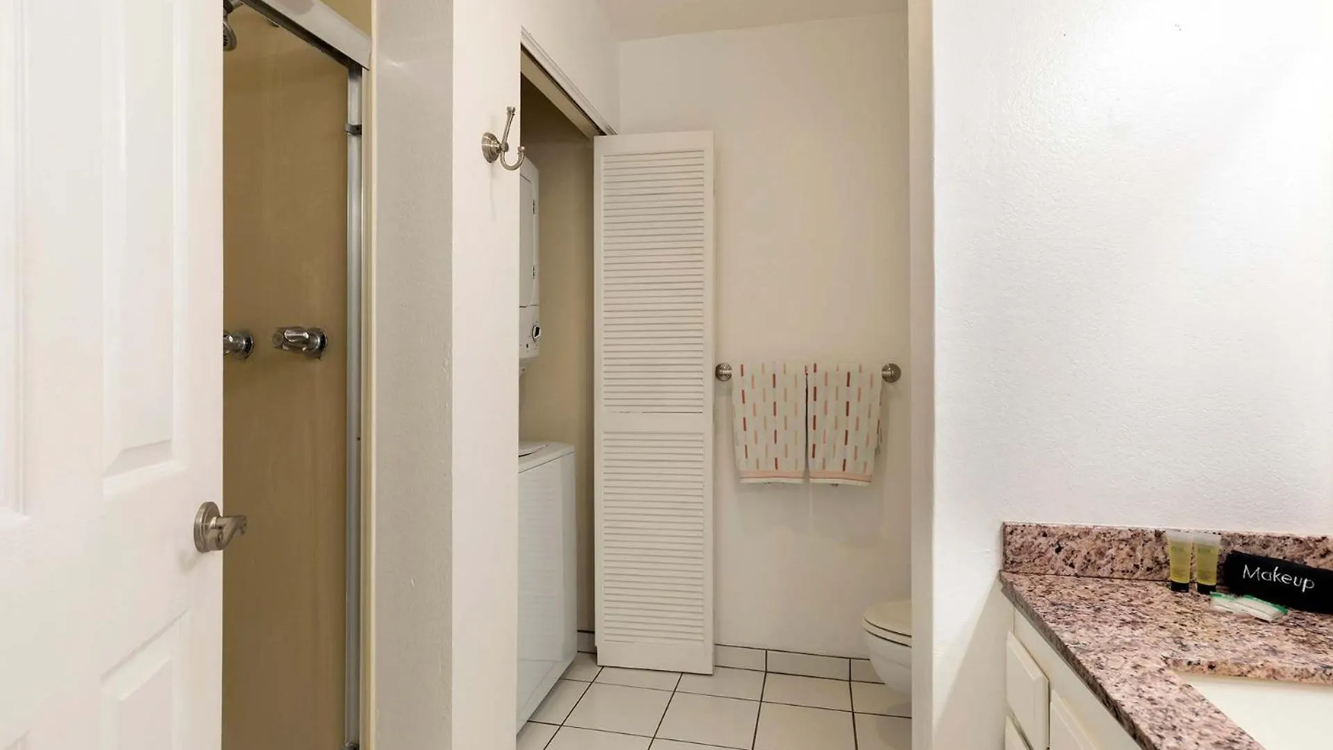 Plan Your Hawaii Vacay At Grace'S Oasis Kailua-Kona